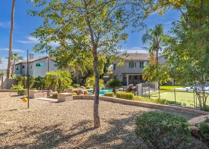 Palm Tree Paradisesportcourtputting Greentetherballgame Roomheated Poolspa Phoenix