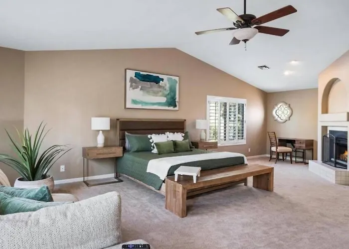 Villa Palm Tree Paradisesportcourtputting Greentetherballgame Roomheated Poolspa Phoenix