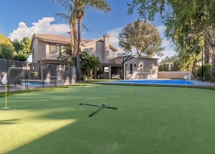 Palm Tree Paradisesportcourtputting Greentetherballgame Roomheated Poolspa Villa *