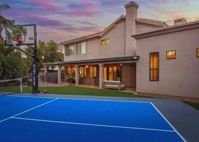 Palm Tree Paradisesportcourtputting Greentetherballgame Roomheated Poolspa Phoenix